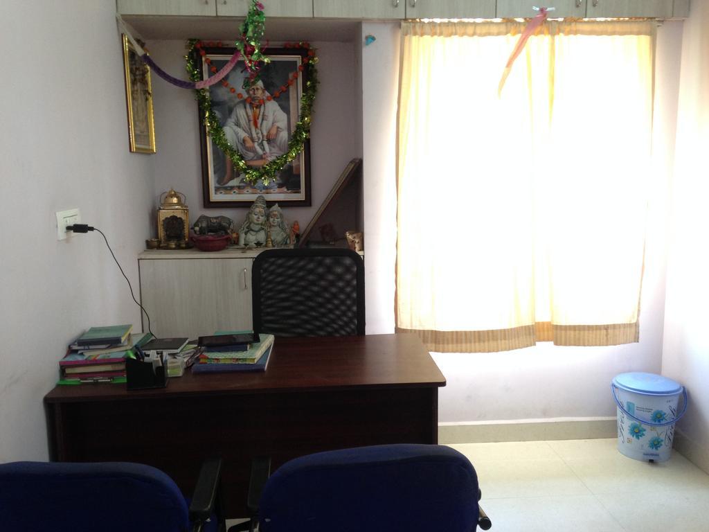 Oyo 4355 Goodland Inn Chennai Exteriör bild