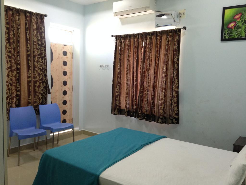 Oyo 4355 Goodland Inn Chennai Exteriör bild