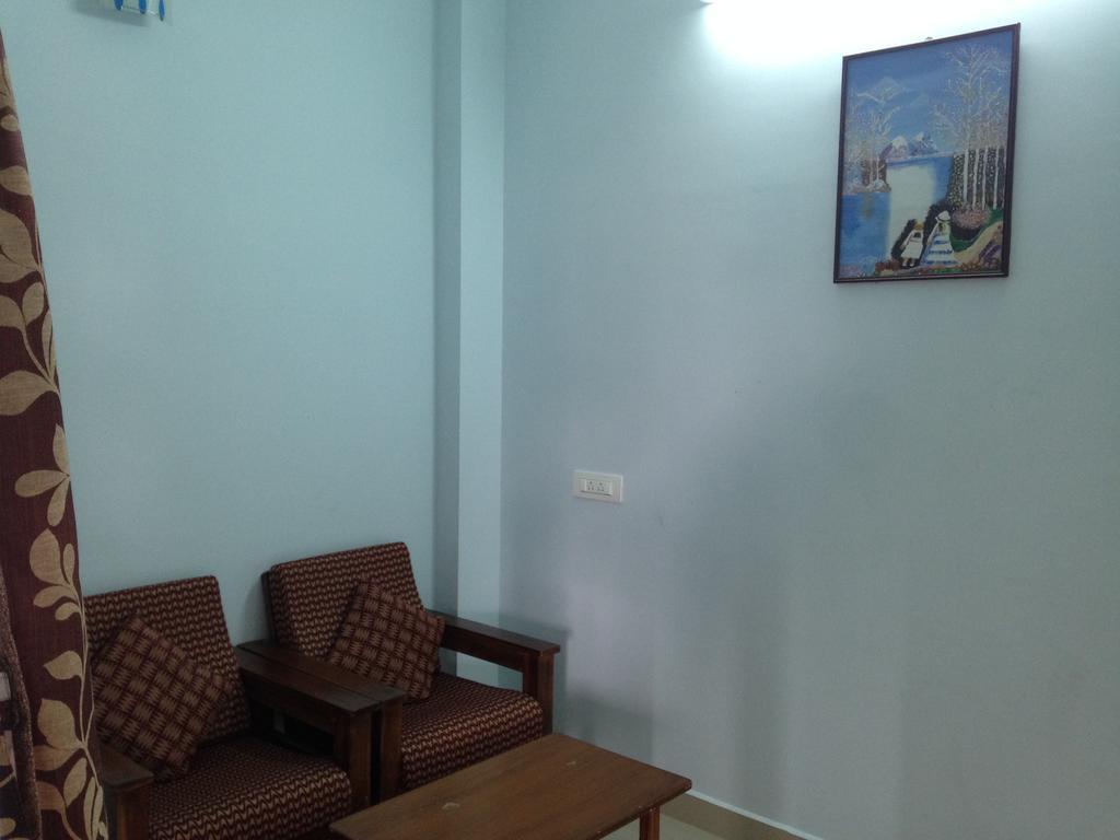 Oyo 4355 Goodland Inn Chennai Exteriör bild